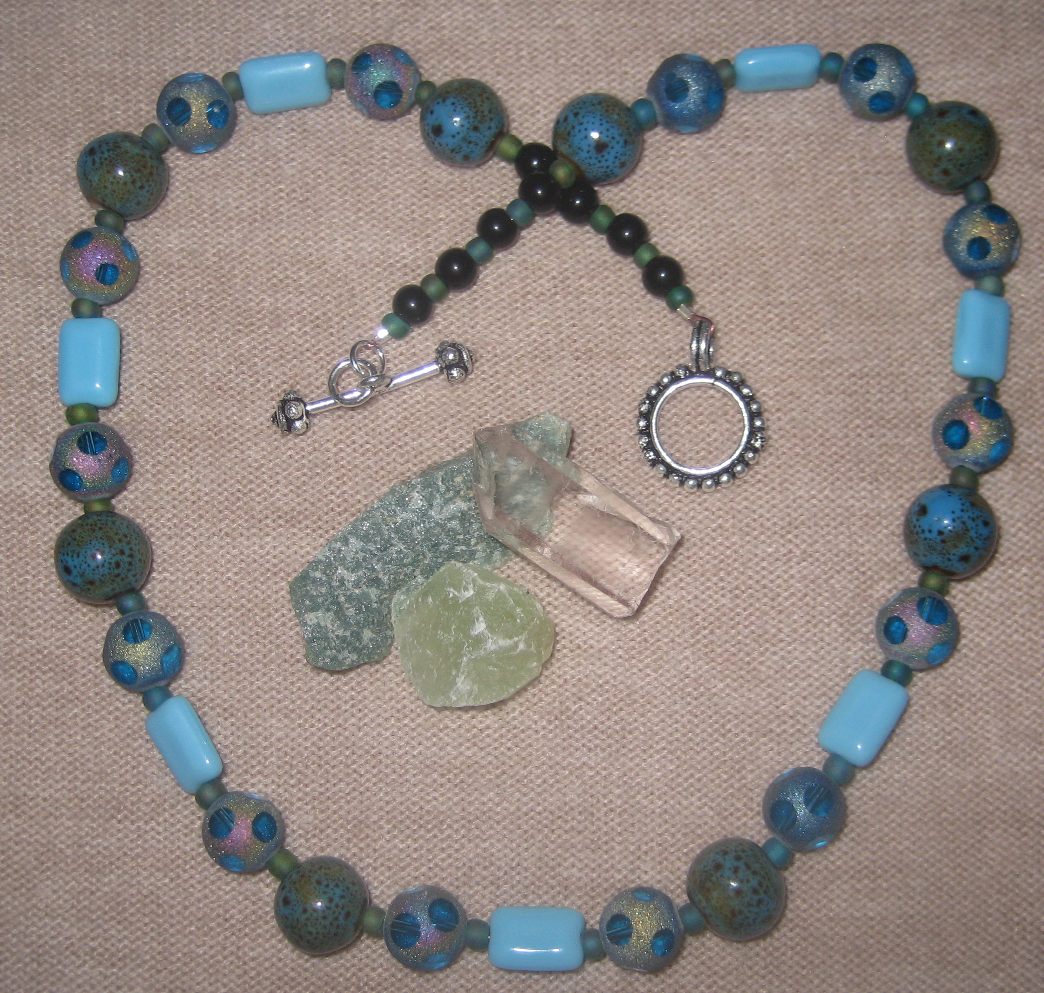 Pretty Blues, Greens and Turquoise Tones--Vibrant Necklace Pretty Blues, Greens and Turquoise Tones--Vibrant Necklace