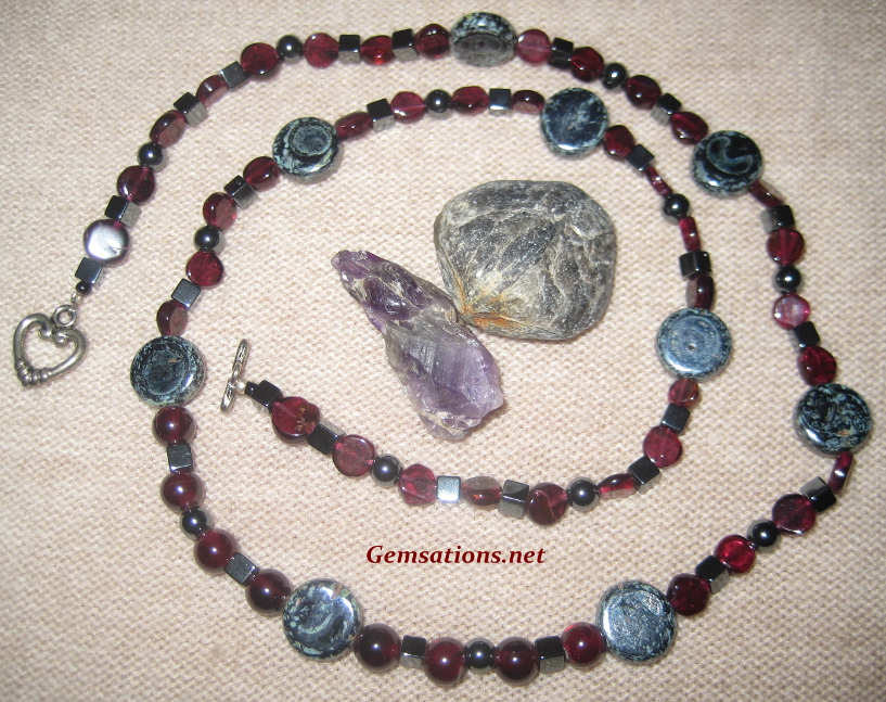 Natural Garnet, Hematite and Glass Beads Necklace