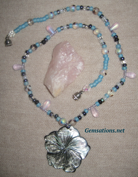 Mother of Pearl Flower and Glass Beaded Necklace