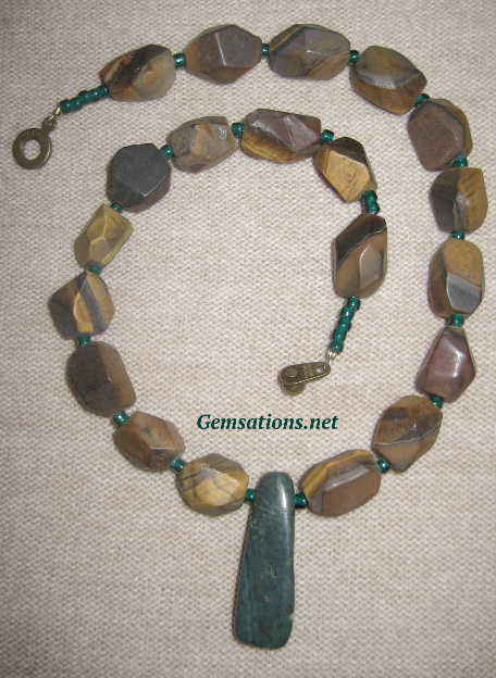 Natural Chunky Tigers Eye and Jasper Necklace